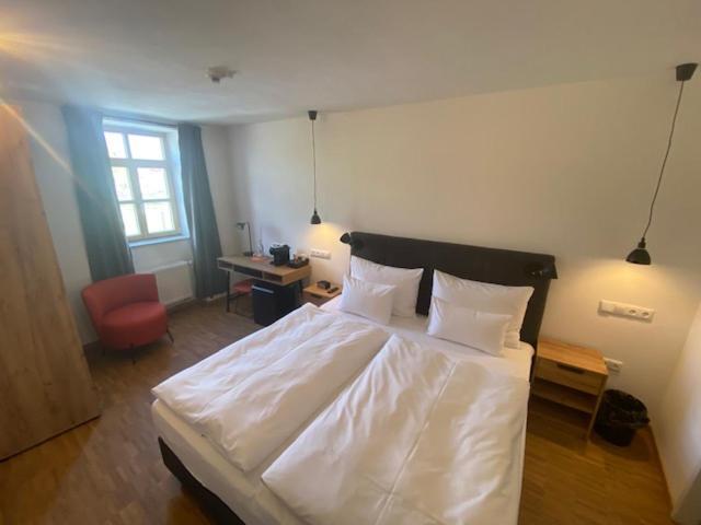 רגנסבורג Altstadthotel Alt & Jung מראה חיצוני תמונה